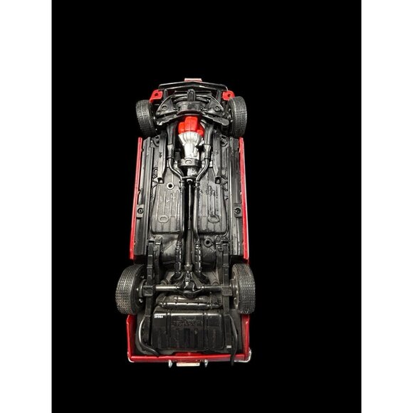 1969 Red & White Stripes Camaro Z/28 1993 ERTL American Muscle : 1/18 Diecast - Picture 14 of 14